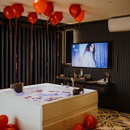 Quala Hotels & Lounge Аксарай Экстерьер фото